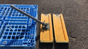 自在ジャッキベースの下屋用アンダーベースへの取付